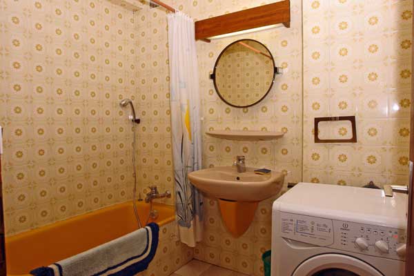 Location appartement dans chalet La Clusaz chalet reine des prés location Pessey Frères et Marius les Riffroids les Riondes