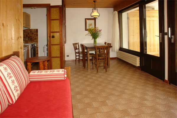 Location appartement dans chalet La Clusaz chalet reine des prés location Pessey Frères et Marius les Riffroids les Riondes